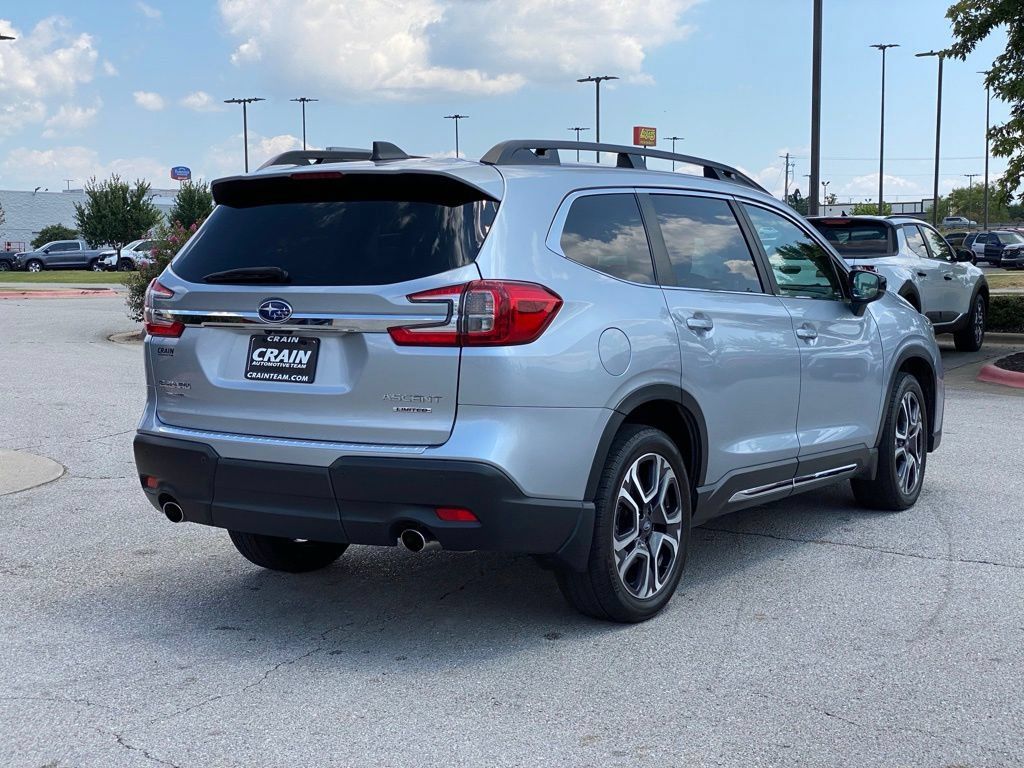 Used 2024 Subaru Ascent Limited AWD/4WD image 7