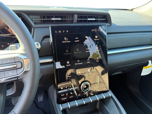 New 2026 GMC Terrain Elevation w/ Elevation Premium Package image 12