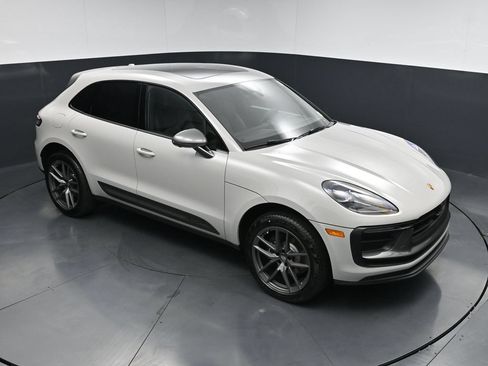 New 2026 Porsche Macan Turbo AWD/4WD image 20