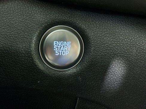 Used 2023 Hyundai Santa Fe SEL image 21