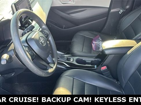 Used 2021 Toyota Corolla LE w/ Carpet Mat Package (TMS) image 17