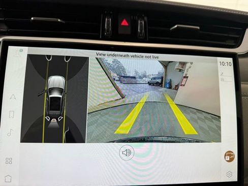 Used 2025 Jaguar F-PACE R-Dynamic S image 19