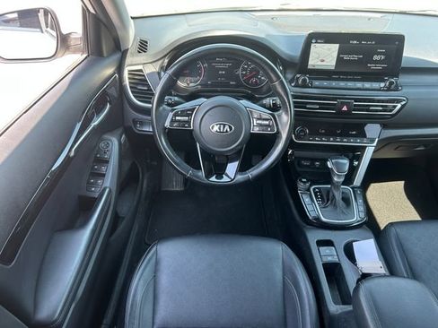 Used 2021 Kia Seltos SX w/ SX Sunroof Package AWD/4WD image 30