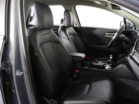 Used 2023 Kia Sportage EX FWD image 29