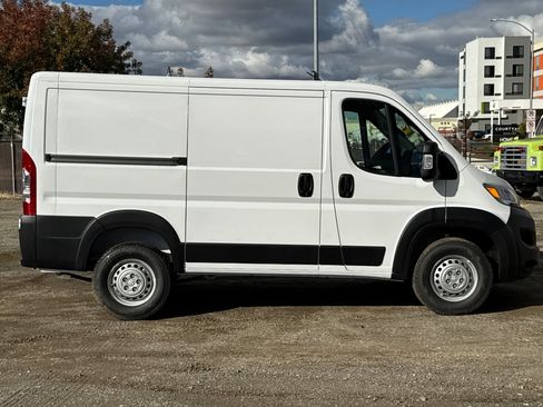 New 2026 RAM ProMaster 1500 w/ Convenience Group image 2