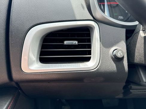 Used 2013 Chevrolet Equinox LT w/ Driver Convenience Package FWD image 18