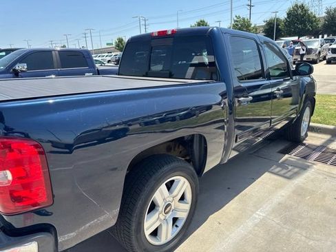 Used 2007 Chevrolet Silverado 1500 LT w/ 2LT Convenience Package RWD image 4