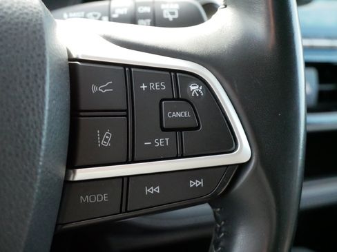 Certified 2022 Toyota Highlander LE image 26