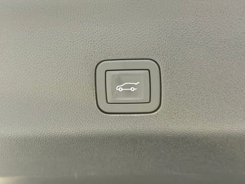 New 2026 Chevrolet Suburban LT w/ Comfort Package image 6