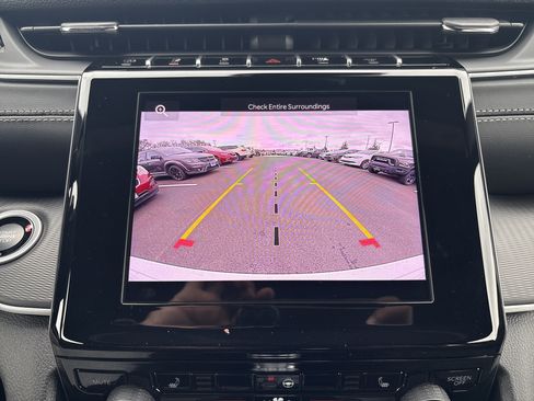 New 2025 Jeep Grand Cherokee Altitude image 27