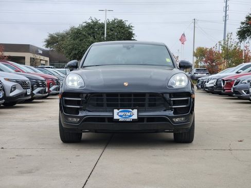 Used 2018 Porsche Macan Turbo image 2