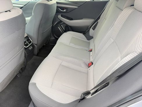 Used 2022 Subaru Outback Premium AWD/4WD image 14