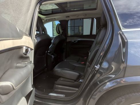 Used 2021 Volvo XC90 T6 Inscription w/ Protection Package AWD/4WD image 40