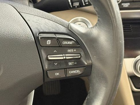 Used 2019 Hyundai Elantra Value Edition FWD image 27