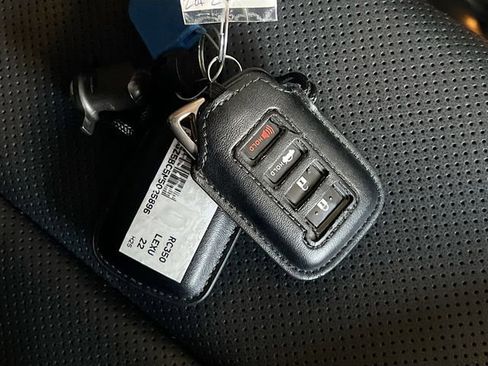 Used 2022 Lexus RC 350 F Sport image 32