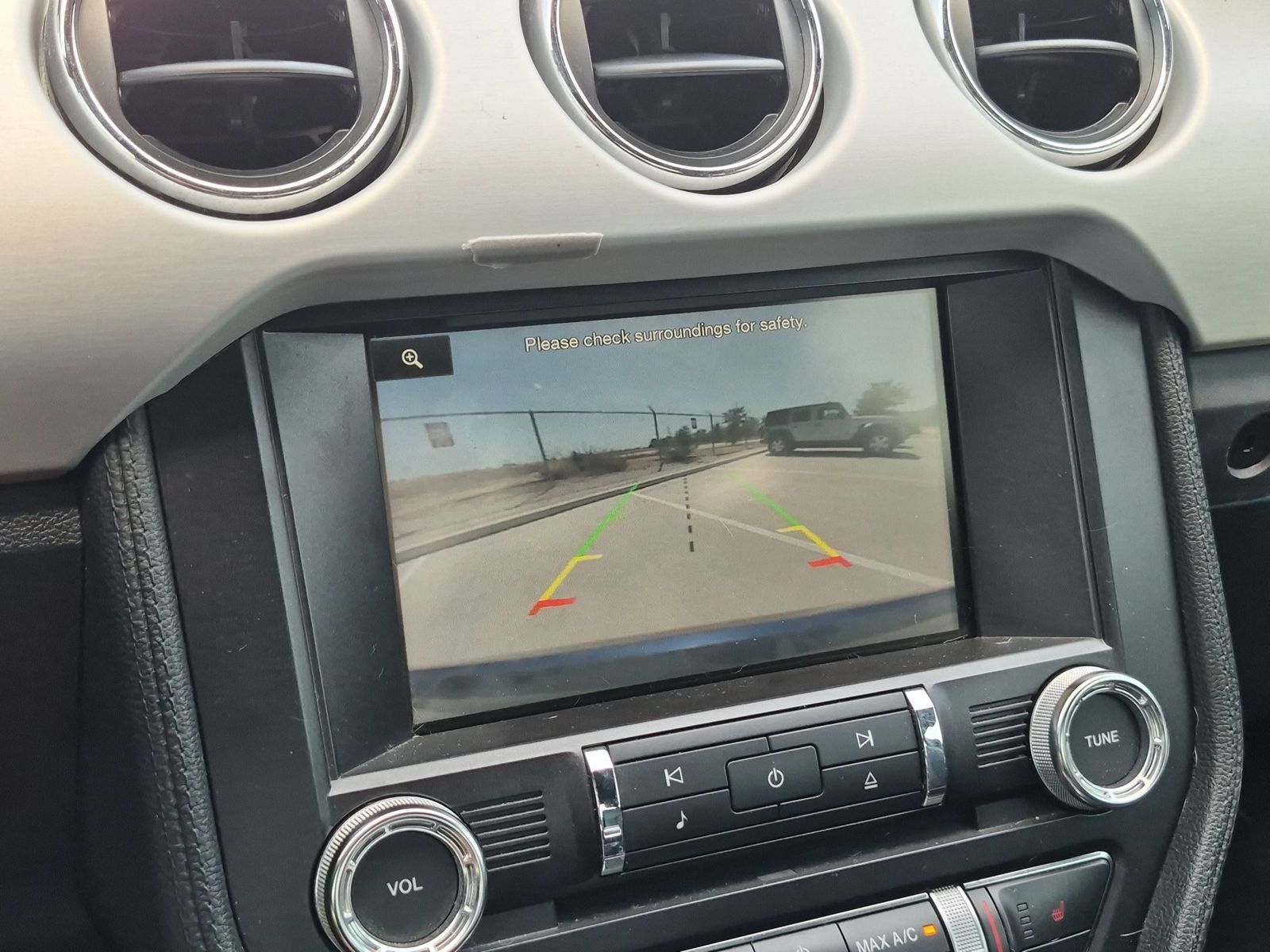 Used 2015 Ford Mustang GT Premium RWD image 17