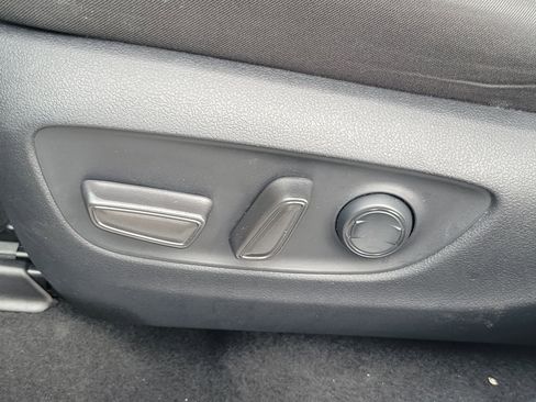 Used 2022 Toyota RAV4 XLE image 20