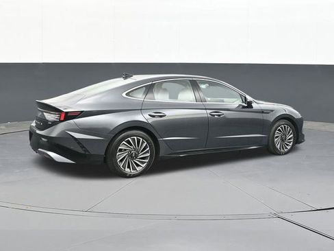 Used 2024 Hyundai Sonata Limited image 15