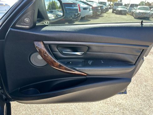 Used 2013 BMW 335i Sedan RWD image 22