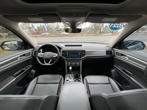 Used 2021 Volkswagen Atlas SEL image 16