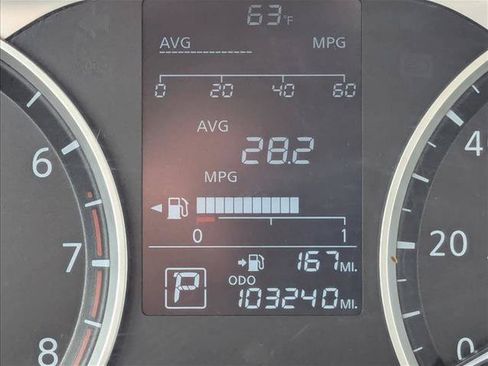 Used 2021 Nissan Kicks S FWD image 11