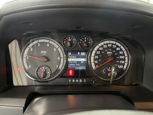 Used 2011 RAM 1500 Laramie w/ Protection Group image 16