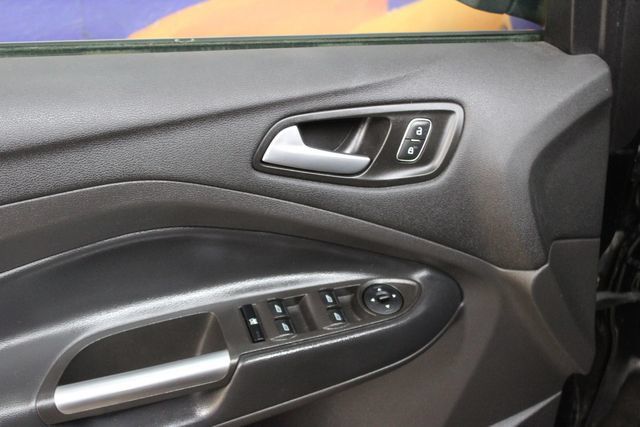 Used 2018 Ford Escape SE w/ SE SYNC Package FWD image 13