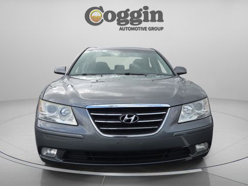 Used 2010 Hyundai Sonata SE FWD image 8