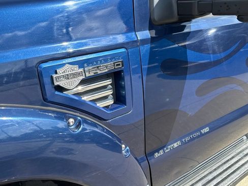 Used 2009 Ford F250 Harley-Davidson AWD/4WD image 19