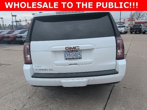 Used 2019 GMC Yukon XL SLT image 4