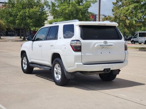 Used 2015 Toyota 4Runner SR5 RWD image 7