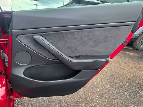 Used 2023 Tesla Model 3 Standard Range image 21