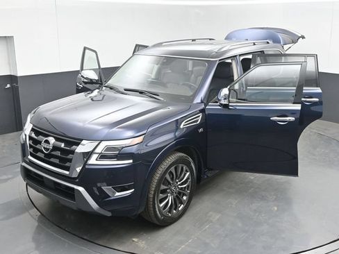 Used 2021 Nissan Armada Platinum w/ Captain's Chairs Package AWD/4WD image 59
