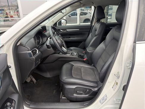 Used 2019 MAZDA CX-5 Touring image 11