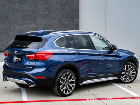 Used 2021 BMW X1 sDrive28i w/ Convenience Package image 9