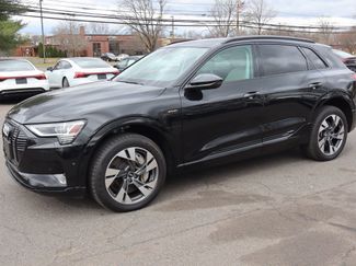 Used 2021 Audi e-tron Premium w/ Convenience Plus Package video 1