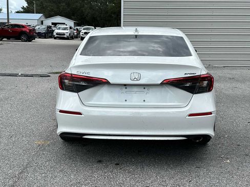 Used 2024 Honda Civic Sport image 5
