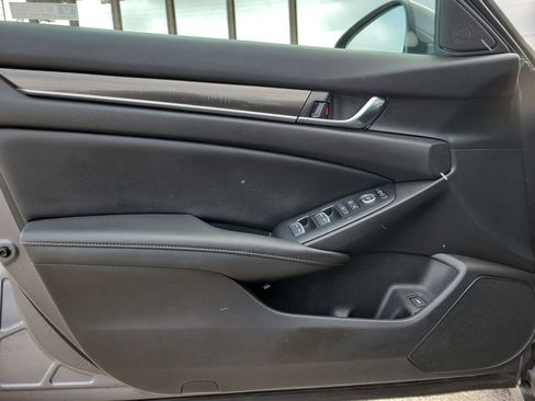 Used 2019 Honda Accord Sport image 13
