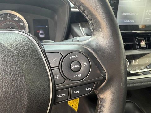 Used 2022 Toyota Corolla SE w/ Carpet Mat Package (TMS) image 22