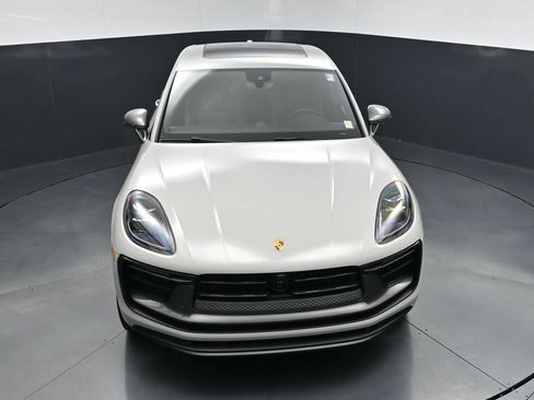 New 2026 Porsche Macan Turbo AWD/4WD image 21