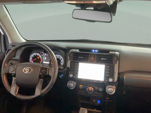 Used 2024 Toyota 4Runner TRD Off-Road Premium w/ Moonroof Package AWD/4WD image 27