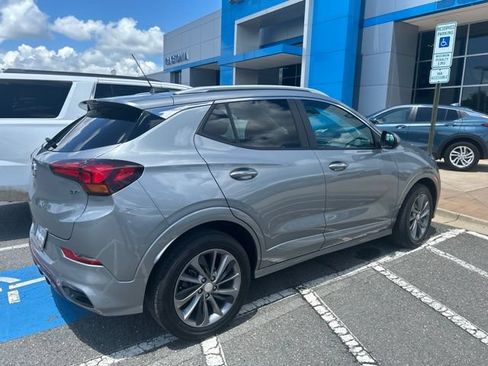 Used 2023 Buick Encore GX Select w/ Sport Touring Package FWD image 5