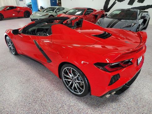 Used 2024 Chevrolet Corvette Stingray Premium Conv w/ Z51 Performance Package image 13