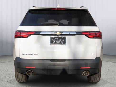 Used 2023 Chevrolet Traverse LT image 22