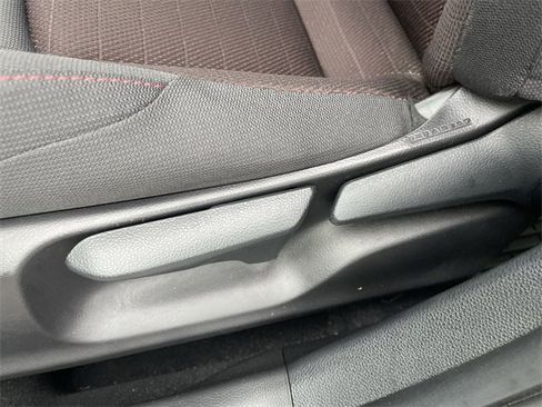 Used 2023 Toyota Corolla SE image 12