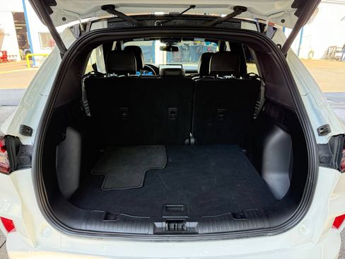 Used 2024 Ford Escape ST-Line Elite w/ Premium Technology Package AWD/4WD image 7