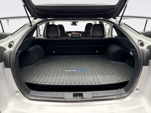 Used 2021 Toyota Prius Prime XLE w/ Carpet Mat Package (TMS) image 22