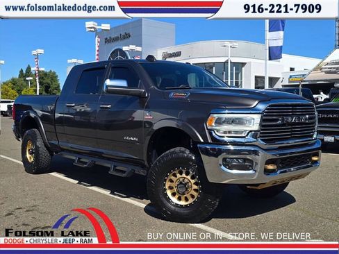 Used 2021 RAM 2500 Laramie AWD/4WD image 1