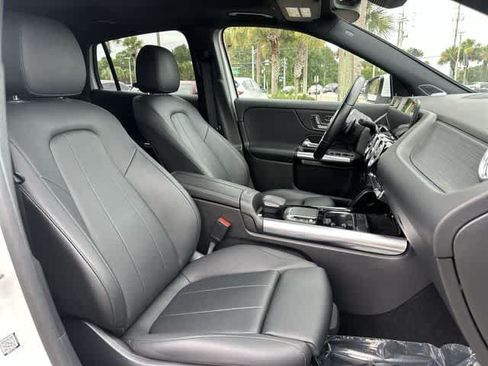 Used 2023 Mercedes-Benz GLA 250 4MATIC image 28