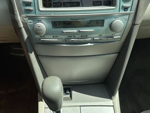 Used 2009 Toyota Camry Hybrid image 65